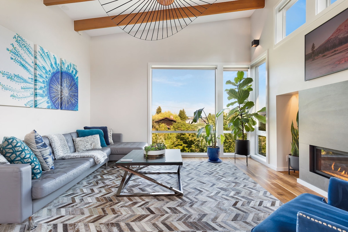 Top Floor Apartment