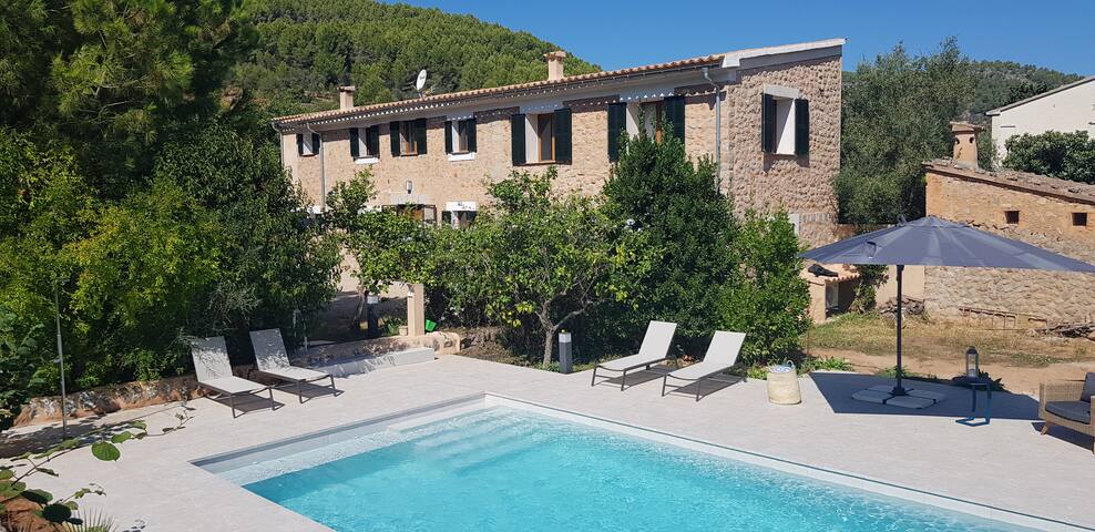 Es campet finca, pool, calm, splendid landscape