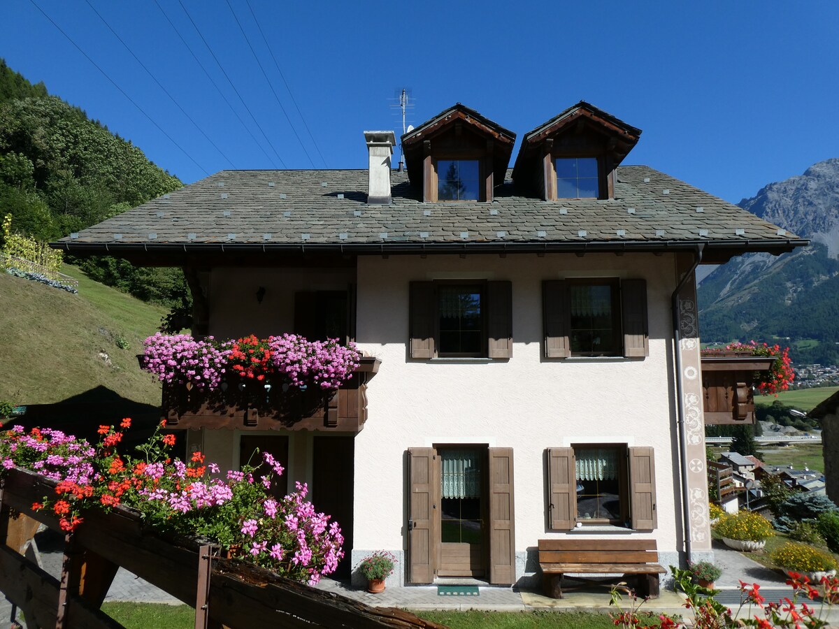 Airbnb con migliori performance: La Baitina dei Ros (CIR 014072-CNI 00099) a Valdisotto