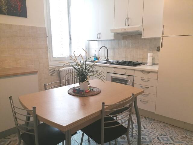 In the Historic Center. Easy for Duomo and Station gallery image 3