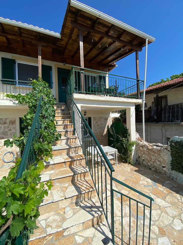 Traditional House In Agios Petros Lefkada - Lefkada