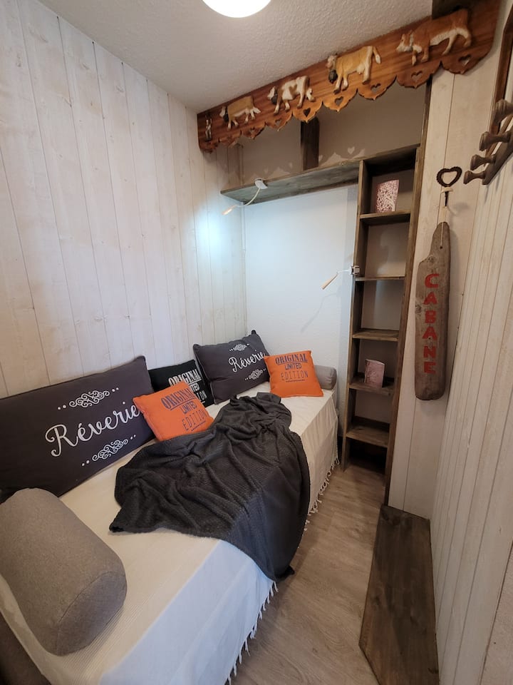 Bedroom area