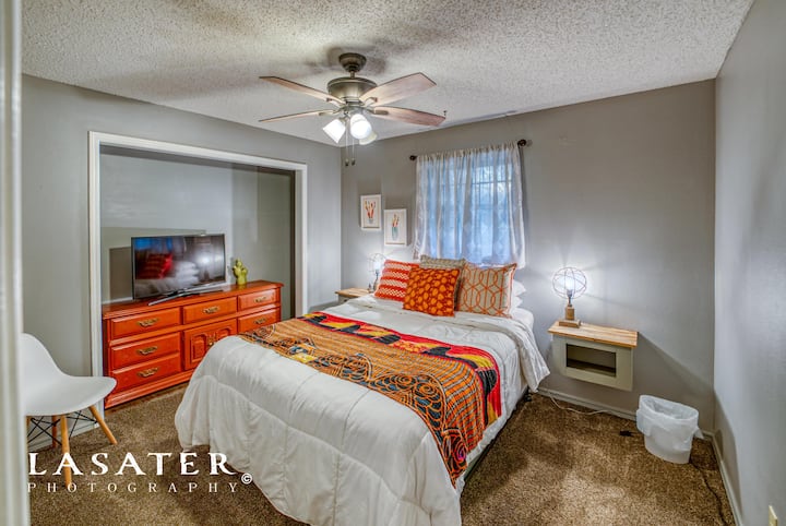 Very comfy queen size bed, large TV with streaming channels. Lots of space for clothing.