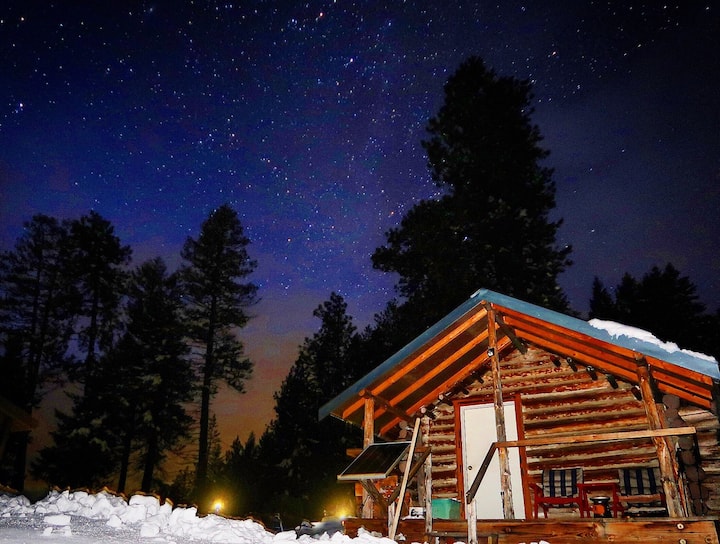 ハイロード・オフグリッド・スモールログハウス - Airbnb