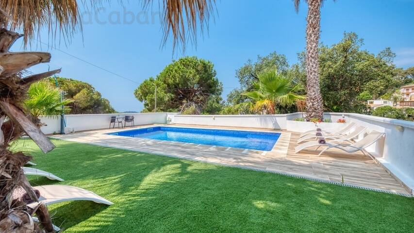 ♥ CostaCabana – Villa Marcella ♥ Magnificent views gallery image 4