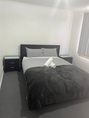 Awesome 3 bedroom home gallery image 2