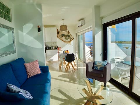 Popular Airbnb listing: Apartment with Magnificent Sea View in Cabanas De Tavira