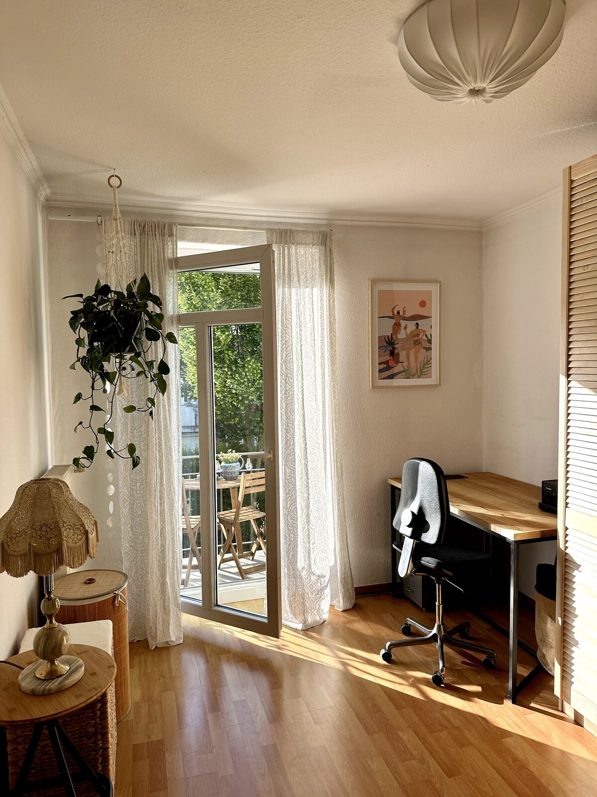 Sunny apartment in Eimsbüttel – central but quiet