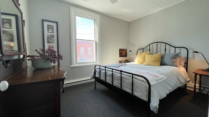 غرفة النوم 1