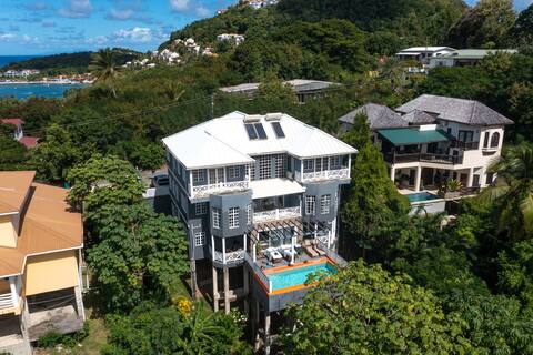 Villa Thompson.Ideal for couples and families.