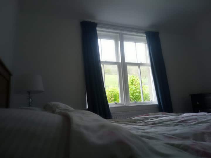 ダブルベッドルーム