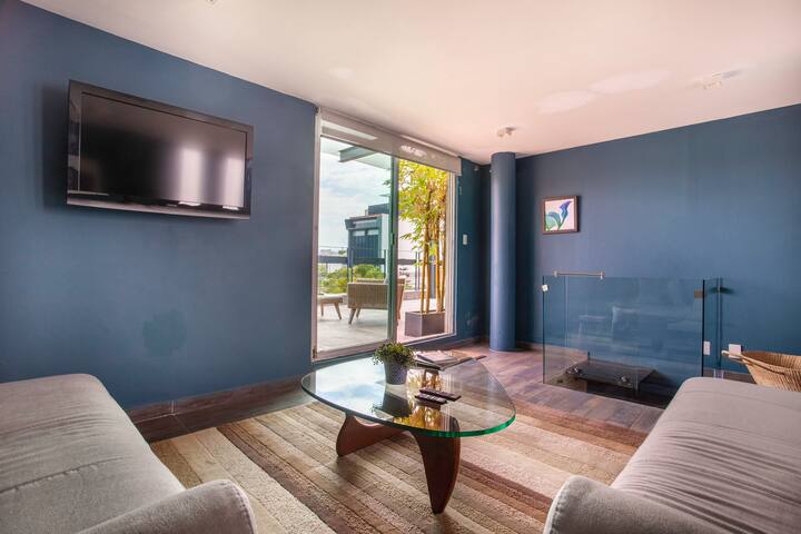 Condesa | Amazing Pent House | Private Rooftop gallery image 2