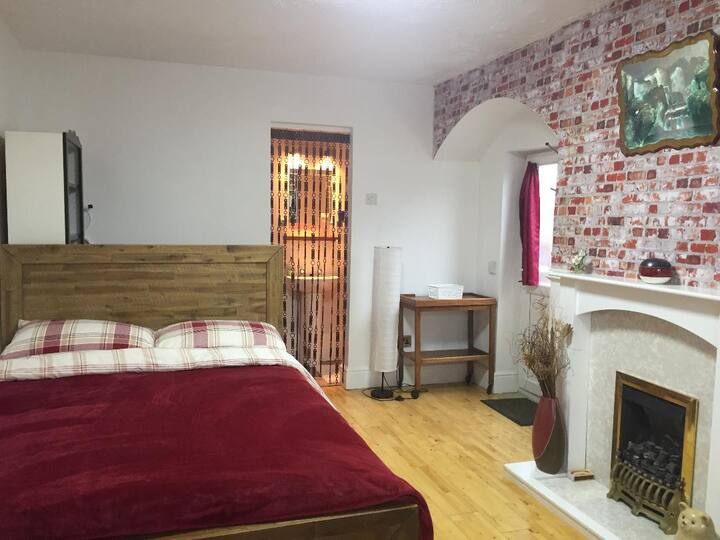 Pudsey Holiday Rentals & Homes England, United Kingdom Airbnb