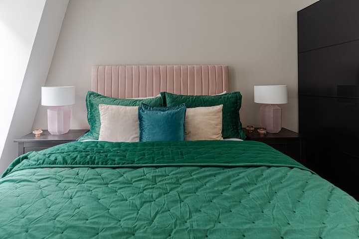 Дизајнерска спална соба 1