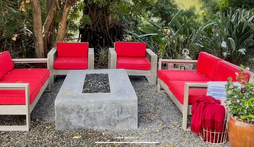 Hollywood Hills Gated Compound. gallery image 5