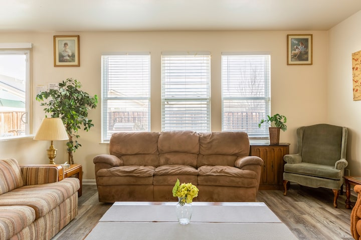 Bush ⚡️Cdc-recommended Cleaning⚡️fully Stocked - Fresno, CA