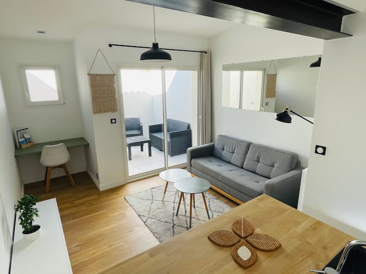 Superbe Appartement Avec Patio ! - La Rochelle