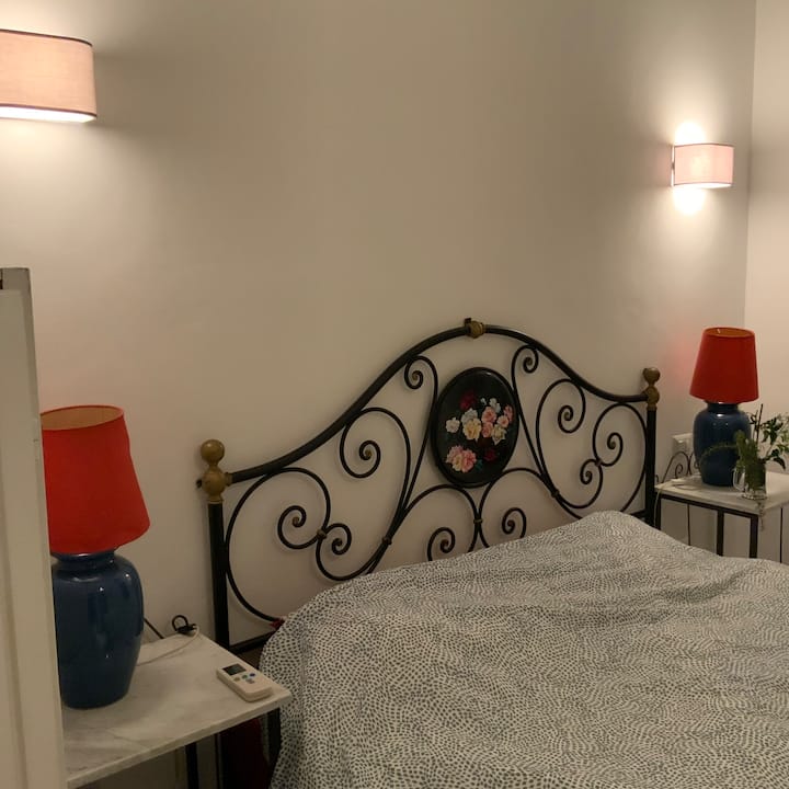 Habitación principal en otoño