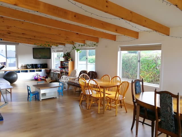 Fun Family House King Island