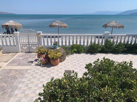Holiday House On The Beach