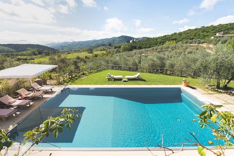 La Leopoldina, luxury villa close to Florence