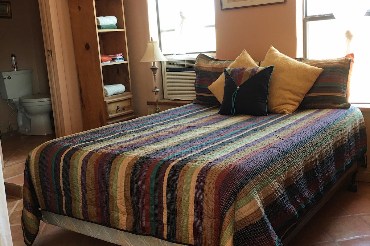 חדר שינה קווין סייז שעוצב לאחרונה