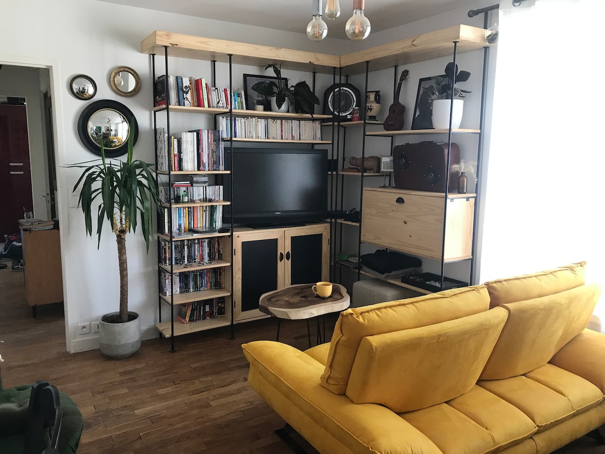 Annonce Airbnb populaire: Entire apartment – Sacré-Cœur district Rennes à Sud Gare