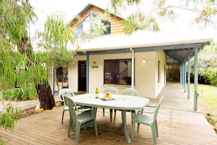 Beachcomber – Gnarabup – Margaret River