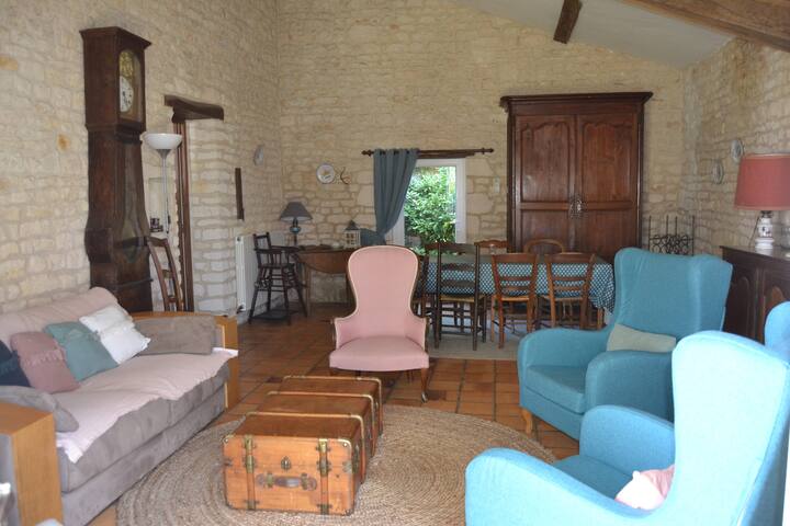 Jolie Maison De Campagne - Château de la Roche Courbon