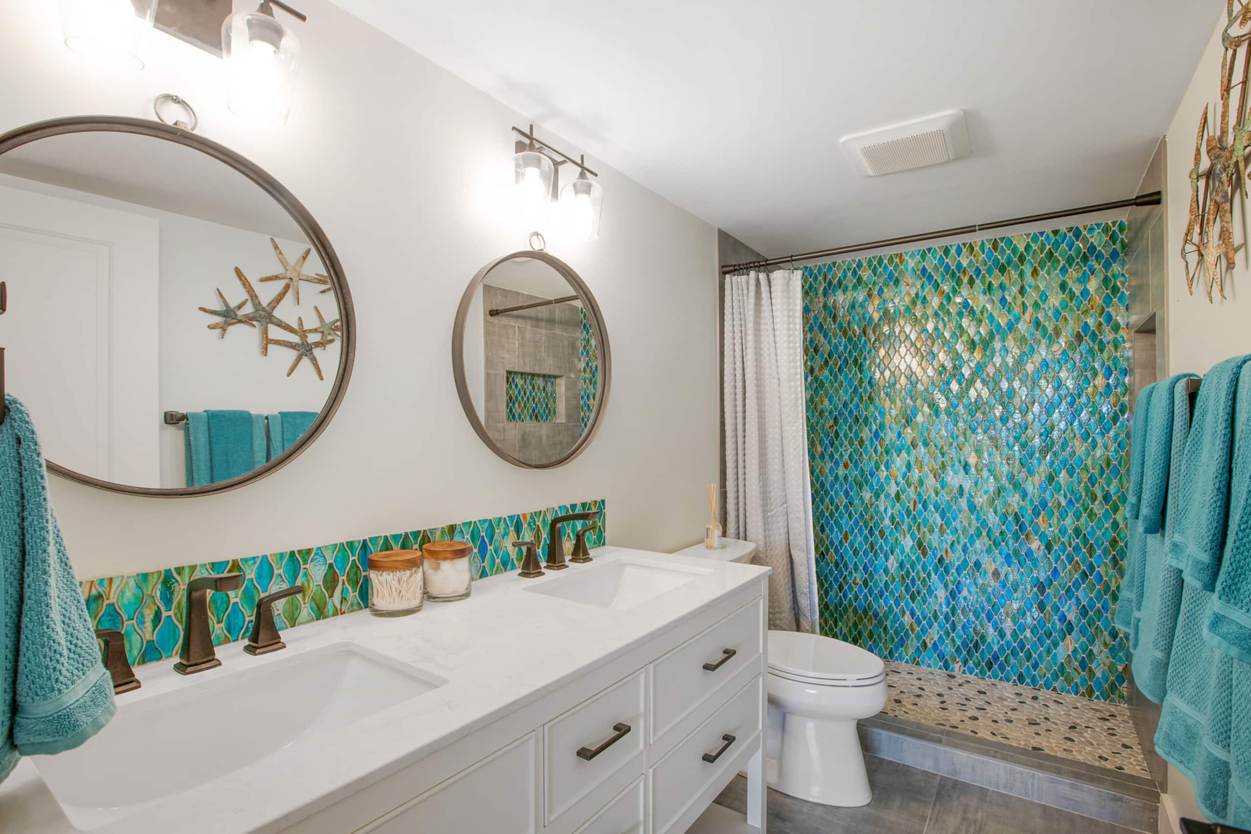 Condo in Lahaina · ★4.95 · 2 bedrooms · 4 beds · 2 baths - Image 23