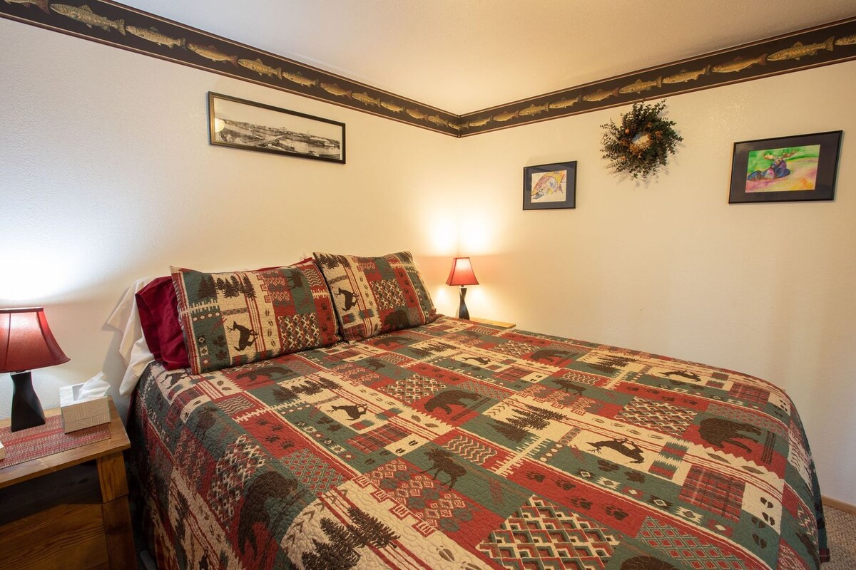 Chumba cha kulala cha pili, kitanda cha ukubwa wa malkia