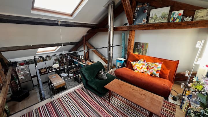 Mezzanine, coin cozy 