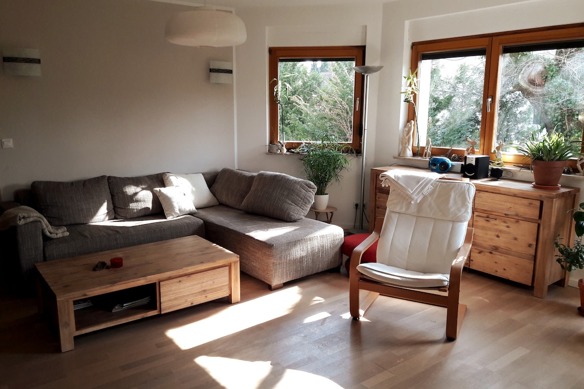 Beliebte Airbnb-Anzeige: Large house with garden (2.5 bathrooms, easily accessible) in Dölitz Dösen