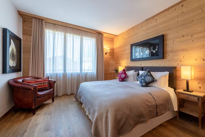 Chalet Balthazar 3 – Central Villars, Garden ★★★★★ gallery image 5
