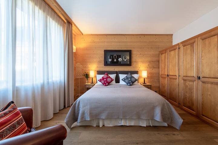 Chalet Balthazar 3 – Central Villars, Garden ★★★★★ gallery image 4