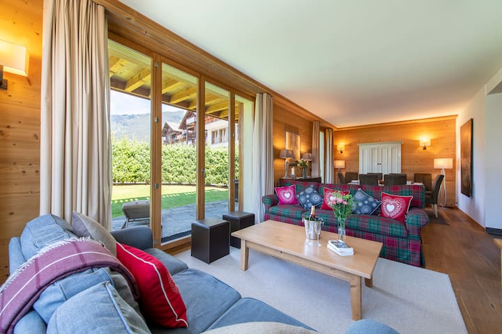 Chalet Balthazar 3 – Central Villars, Garden ★★★★★ gallery image 3