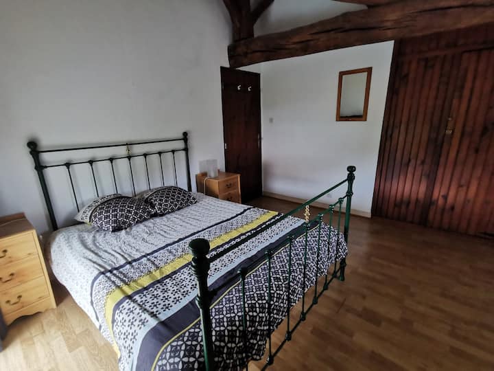 غرفة نوم مزدوجة