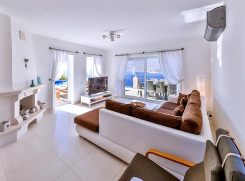 Successful Airbnb property: Villa Blue View in Antalya