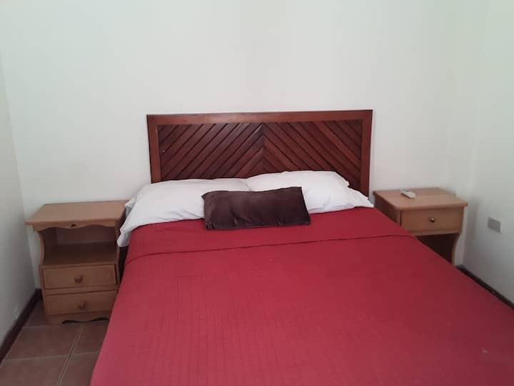 Dormitorio Principal Casa Huespedes