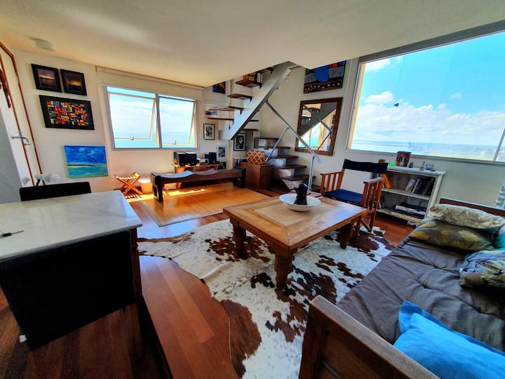 Beautiful loft in Vitória with ocean access