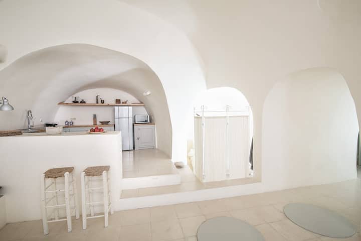 Wineryhouse, dhoma e dytë e gjumit (shpella) dhe kuzhina
