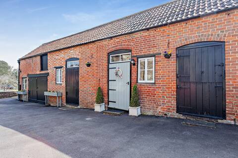 Braxted Cottage for 4 people Malmesbury