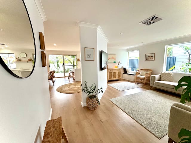 Coastal Sanctuary gallery image 2