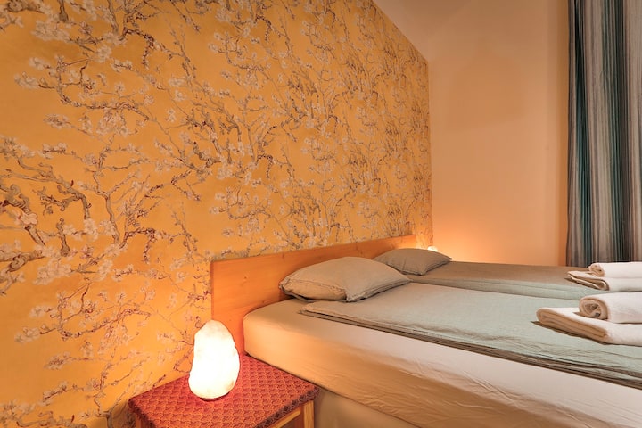 Comfortable, separate room near a park