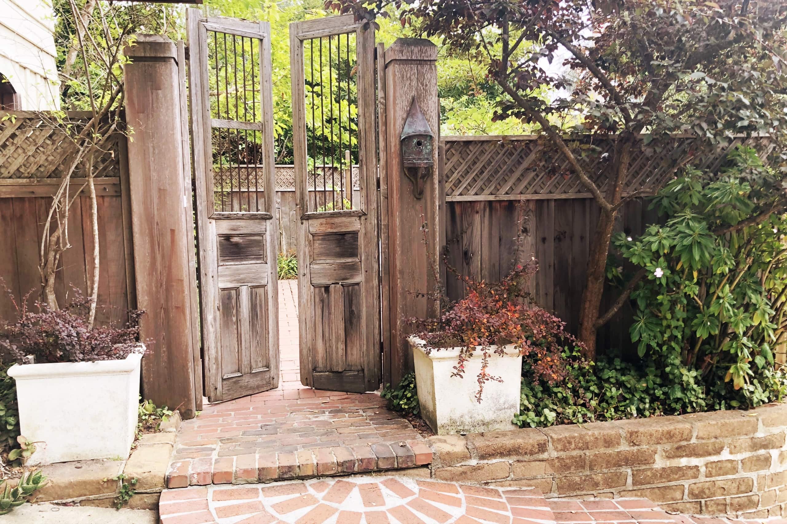 Charming Treehouse-Style Home Near Carmel - Photo 65