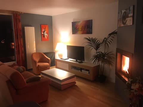 Propriété Airbnb réussie: Triplex in Montigny-Le-Btx à Yvelines