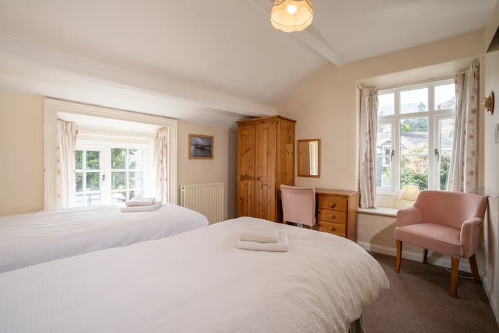 غرفة النوم 1