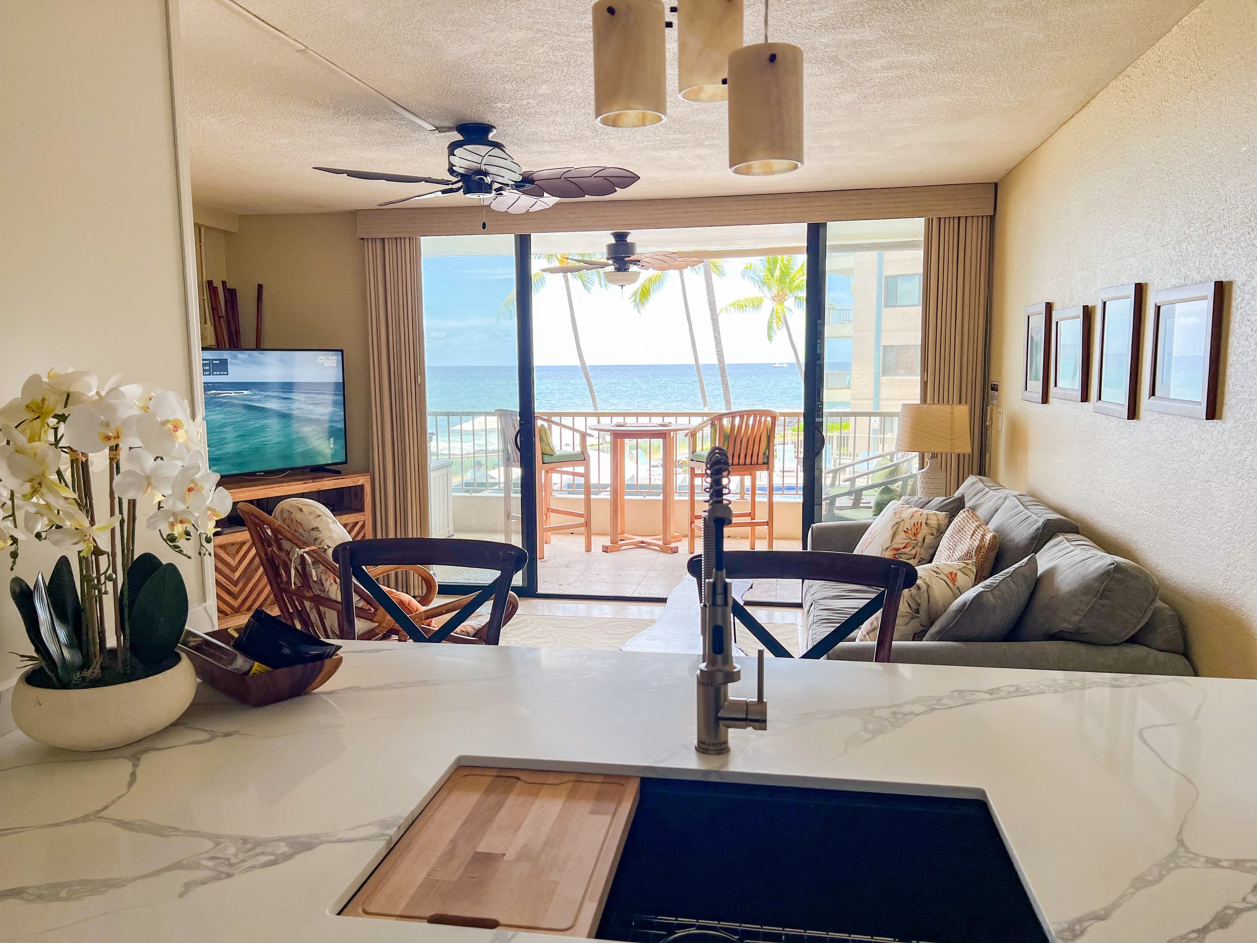 Condo in Kailua-Kona · ★4.97 · 1 bedroom · 2 beds · 1 bath - Image 7