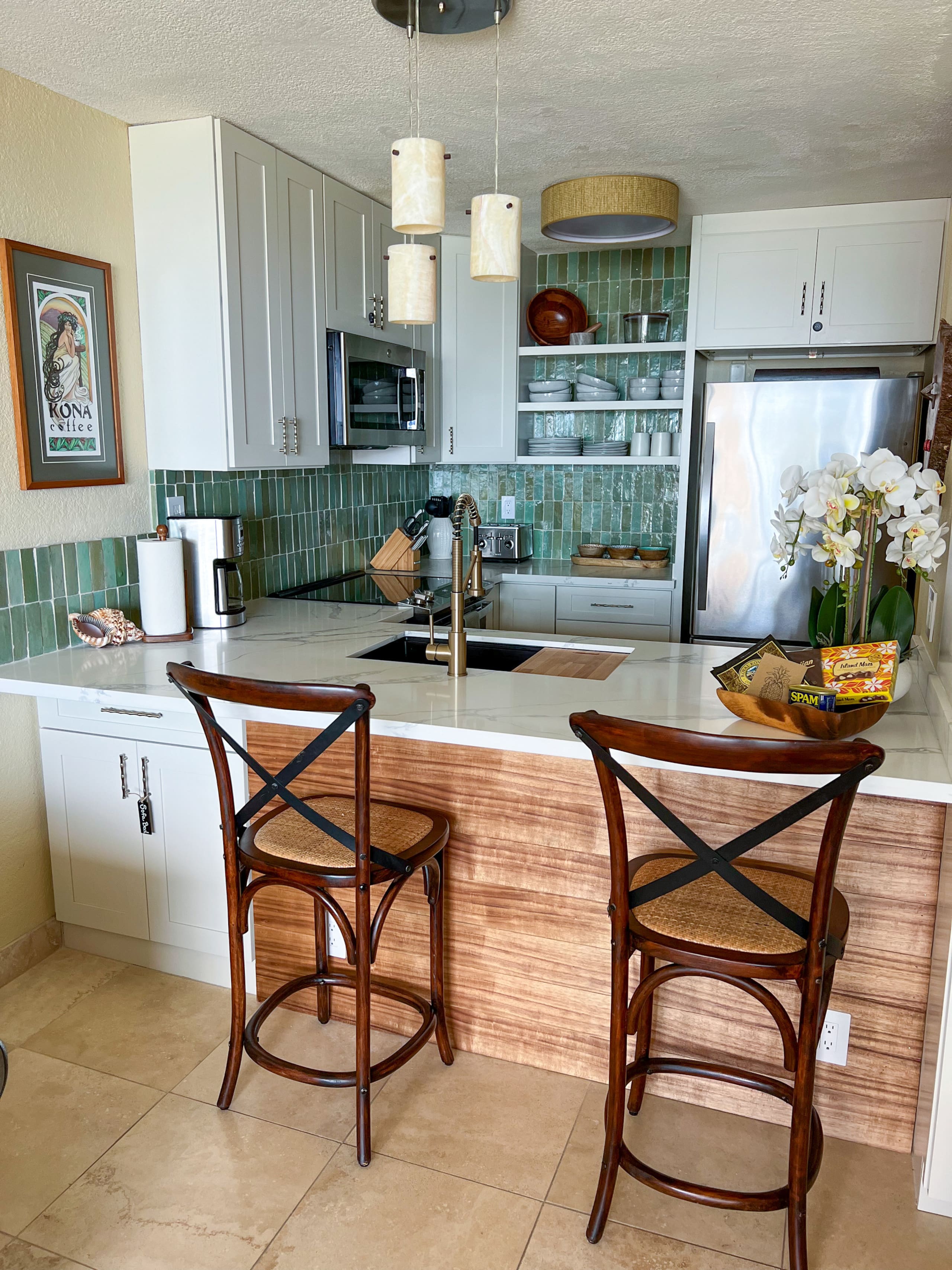 Condo in Kailua-Kona · ★4.97 · 1 bedroom · 2 beds · 1 bath - Image 10