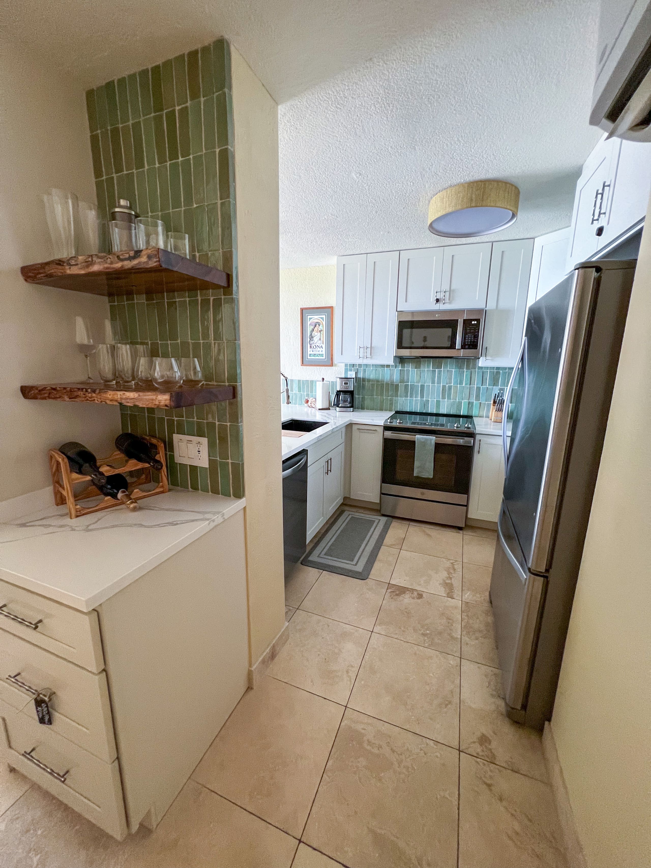 Condo in Kailua-Kona · ★4.97 · 1 bedroom · 2 beds · 1 bath - Image 9